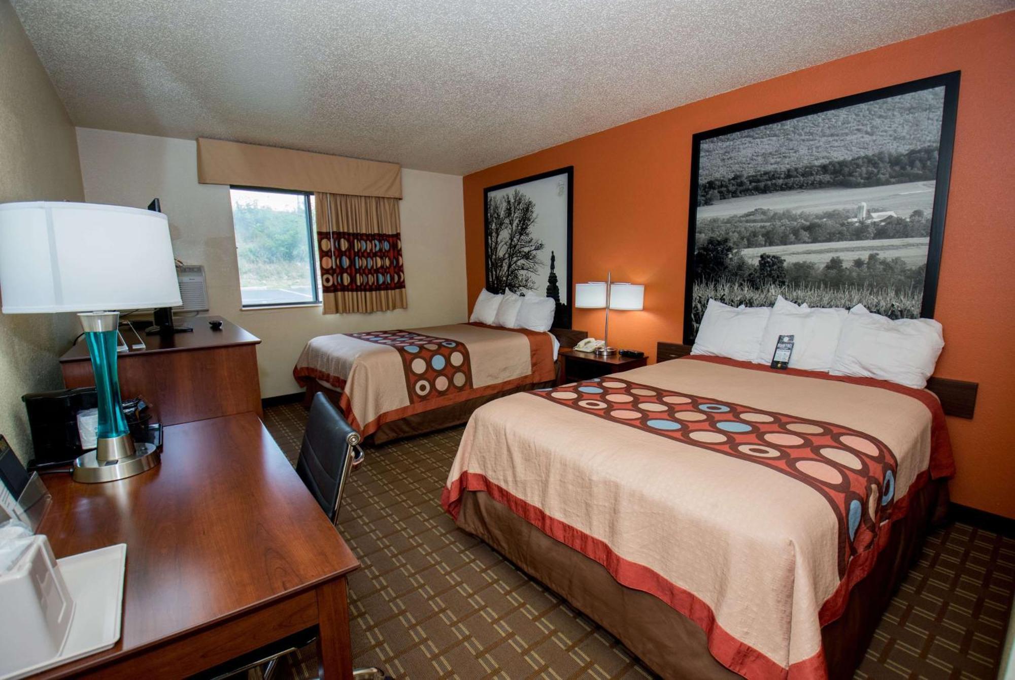 Hotel Super 8 By Wyndham Altoona Esterno foto